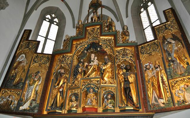 Der gotische Flügelaltar von 1500. | Foto: Daniela Somers