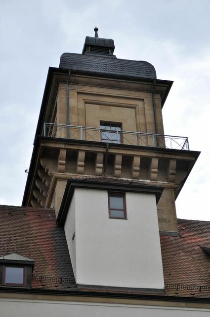 Der Turm von der Rückseite des Gebäudes aus gesehen. | Foto: Daniela Somers