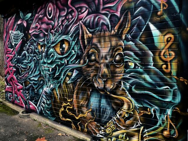 Heilbronns bekannter Graffitikünstler "BERK"; auf der Graffitiwand Freibad Neckarhalde | Foto: Moni Bordt