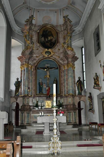 Eine prächtige Kirche im Inneren. Hätte man bei so einem kleinen Ort garnicht vermutet | Foto: Daniela Somers