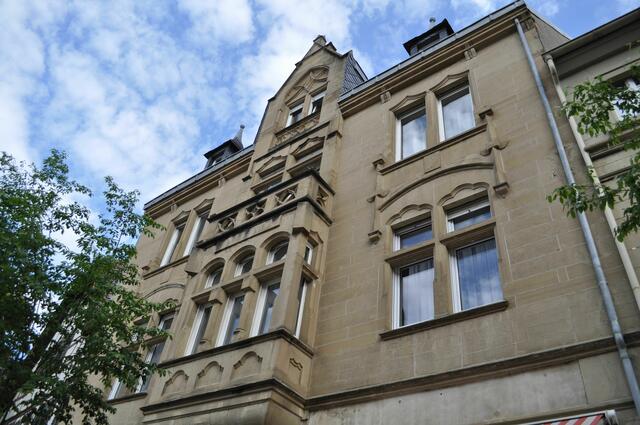 Aber es gibt auch Häuser aus der Gründerzeit. Werksteinhaus aus dem Jahr 1903 | Foto: Daniela Somers