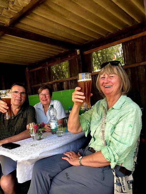 Aber das Trinken sollte man bei diesen Temperaturen auch nicht ganz vergessen!