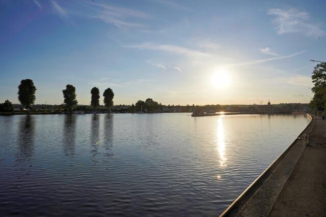 oberhalb der Schleuse