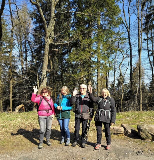Der Start auf dem Parkplatz der Kalmit