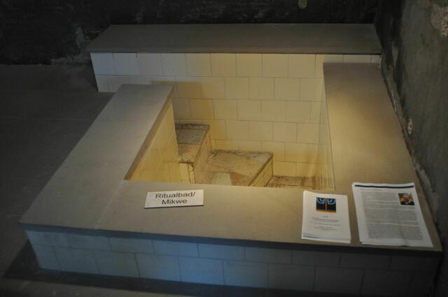 Das traditionelle Tauchbad | Foto: Daniela Somers