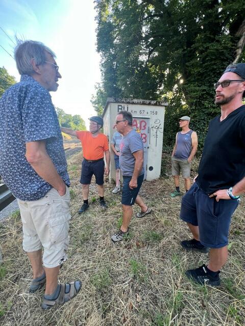 Hier könnten schon bald Bahnreisende stehen  | Foto: Sibylle Riegger-Gnamm und Gerhard Huber