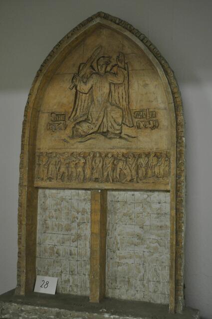 Model für die Gestaltung des Eingangs zum Kriegerdenkmal im Hafenmarktturm. | Foto: Daniela Somers