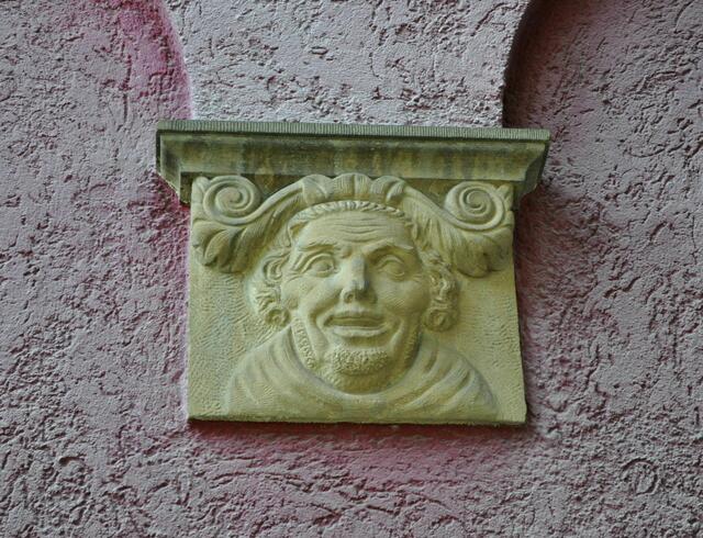 Konsolstein mit Gesicht | Foto: Daniela Somers