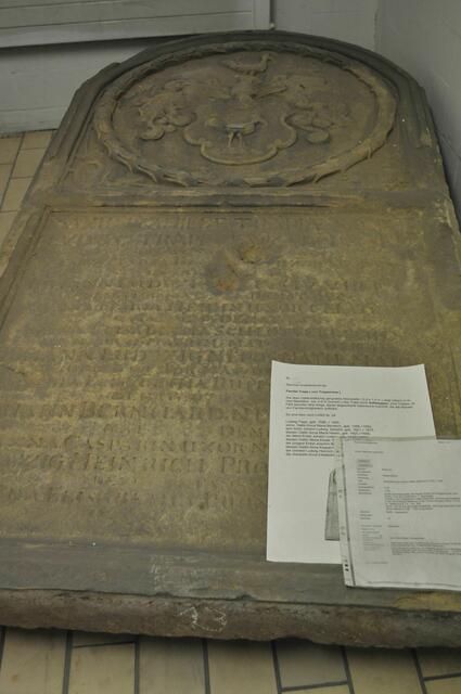 Grabstein der Trappfamilie (von dieser Familie hat der Trappensee seinen Namen) | Foto: Daniela Somers