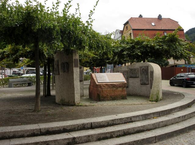 Synagogenplatz | Foto: WandernGabyErich