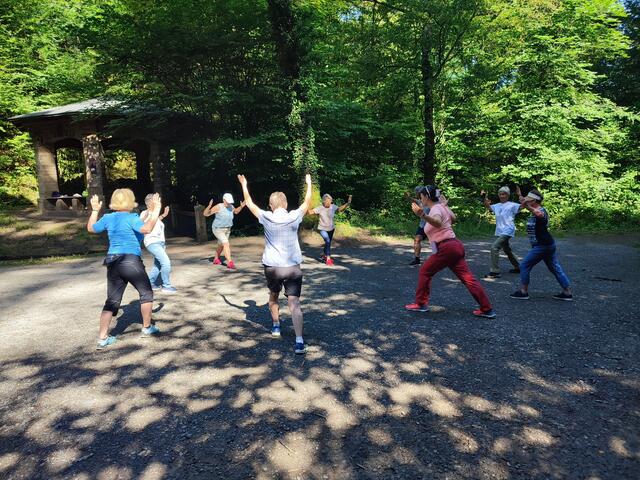 Der Schwerpunkt der Übungen lag auf Schulter und Arme, denn für die Beine wird unterwegs schon was getan. | Foto: Aurelia Kling