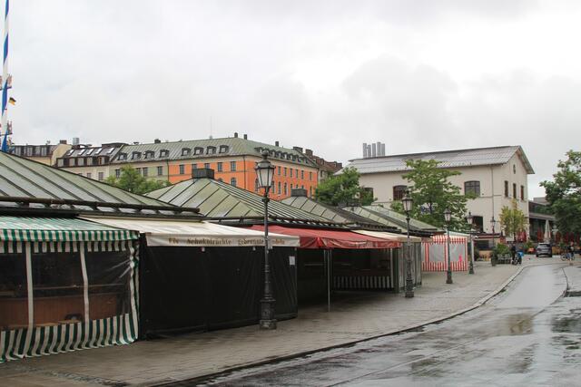 Viktualienmarkt- leider zu, war SO. 😍🍀🍀😍 | Foto: Ralf Röser