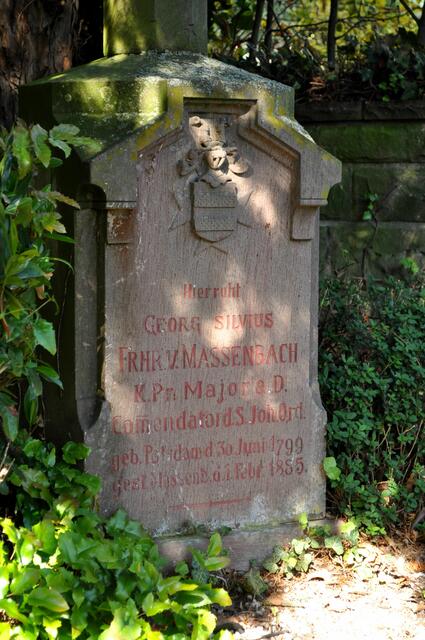 Im Außenbereich befindet sich die Grablege derer von Massenbach | Foto: Daniela Somers