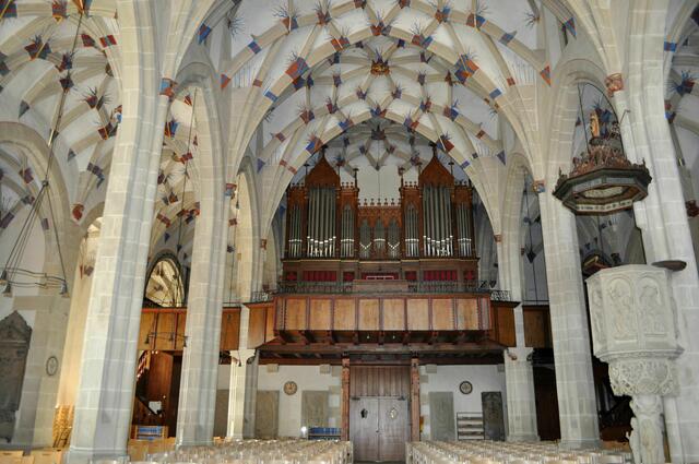 Blick zur Orgel und auf das Netzgewölbe. | Foto: Daniela Somers