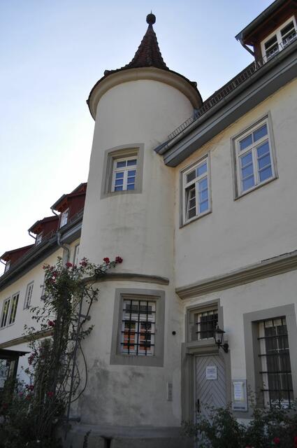  Ehemalige Kastkellerei und Fruchtkasten. Hier gab es auch eine Wohnung für den Kastenpfleger. Er war wohl der Kassenmeister der Kirche oder der Adligen.  | Foto: Daniela Somers