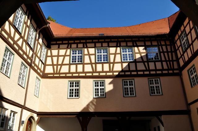 Der Innenhof des Schlosses. | Foto: Daniela Somers