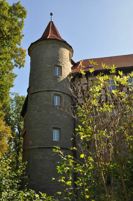 Obwohl das Schloss 12 eckig ist, gibt es trotzdem noch einen Turm. | Foto: Daniela Somers