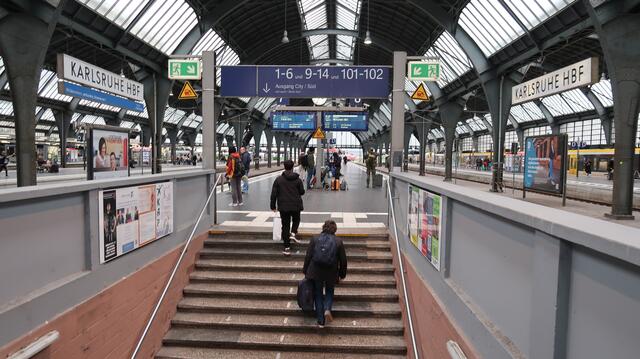 Wieder zurück, im Bahnhof. | Foto: Eduard Warenik