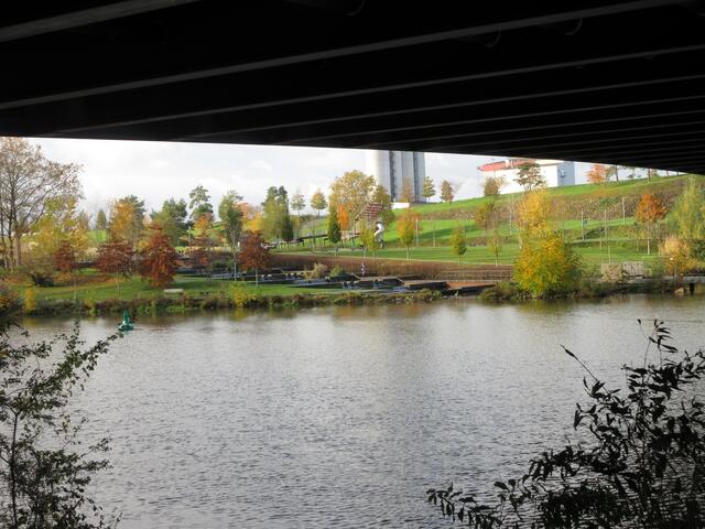 Unter der Karl-Nägele Brücke | Foto: WandernGabyErich