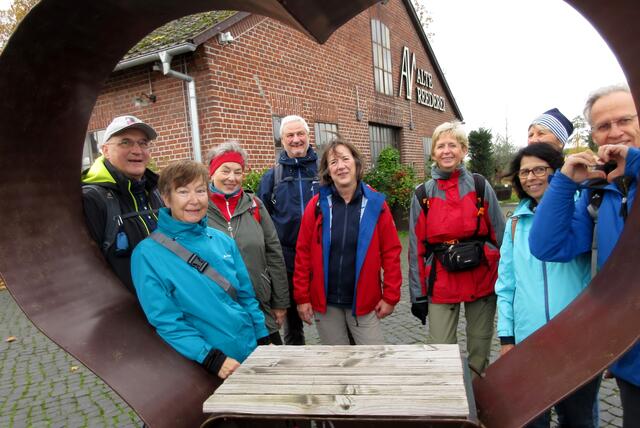Herzliche Grüße aus dem Neckarbogen | Foto: WandernGabyErich