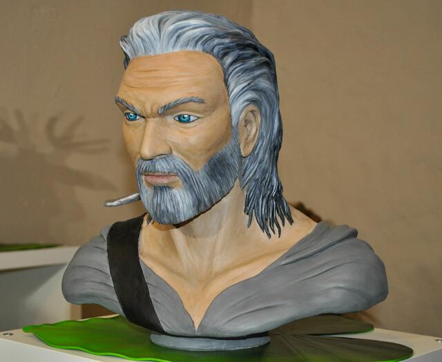 Ein sehr besonderer Stand. Die Skulpturen sind aus Ton gefertig.  | Foto: Daniela Somers