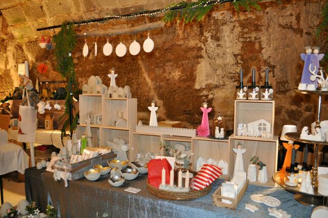 Stand mit Dekoartikeln | Foto: Daniela Somers