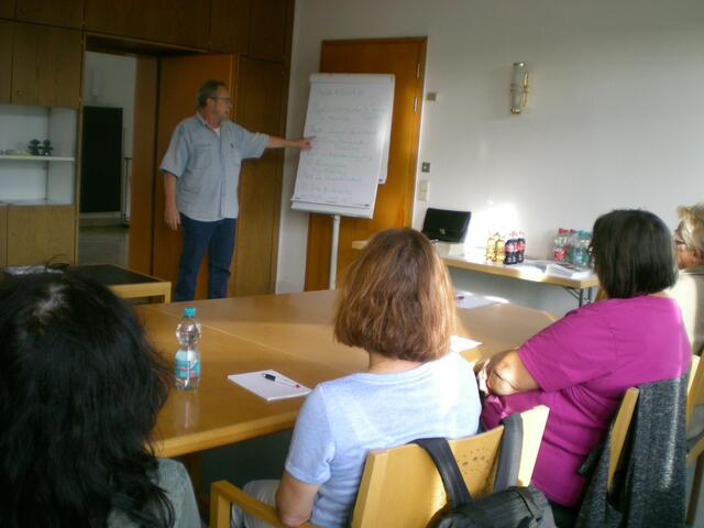 Den Zuhörenden wurde es nie langweilig. | Foto: VdK-Gemmingen