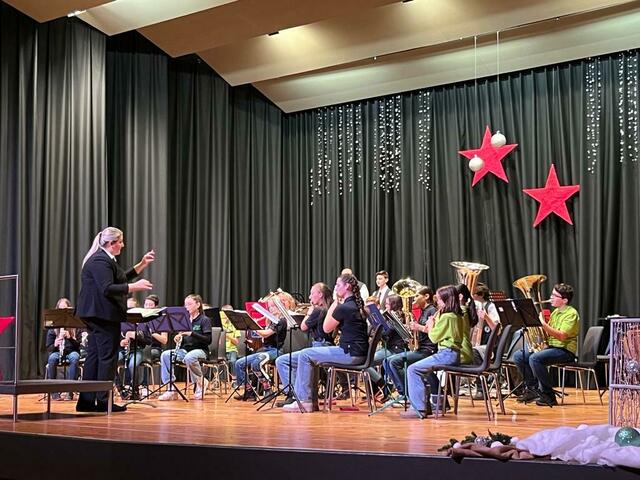 Jugend- und Vorstufenorchester der Stadtkapelle Lauffen a.N. unter Leitung von Marion Braun | Foto: Bk