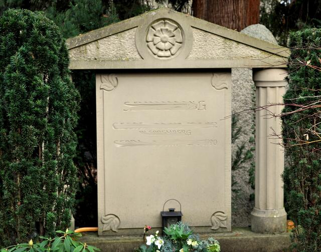 Kunst auf dem Friedhof | Foto: Daniela Somers