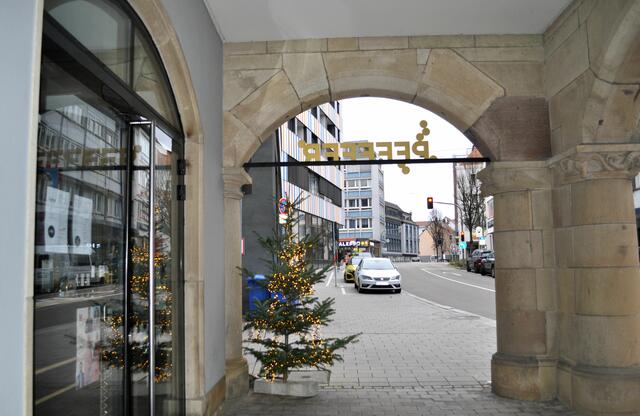 Im alten Fleischhaus ist ein moderner Lebensmittelladen mit Restaurant eingezogen. | Foto: Daniela Somers