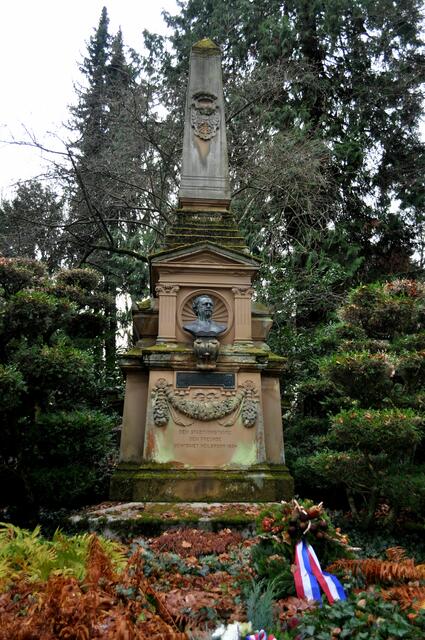Oberbürgermeister von 1869 bis 1884, Karl Wüst. Er starb jung mit 43 Jahren. Nach ihm ist die Karl-Wüst-Strasse und die Karl-Wüst-Brücke benannt. | Foto: Daniela Somers