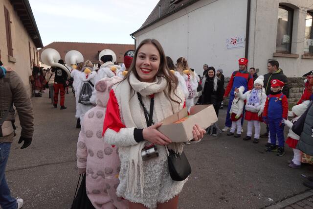 Tja, das ist meine hübsche Nachbarin, die immer ein Lächeln für mich hat. Das ist doch einfach nur schön. Danke, Annika. | Foto: Hans Peter Schmitt