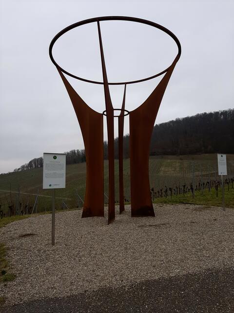 Kunstwerke im Weinberg | Foto: E. Rosendorf