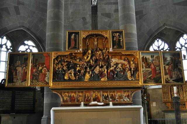 Hochaltar von 1460. Er zeigt die Passion und Auferstehung Jesu. | Foto: Daniela Somers