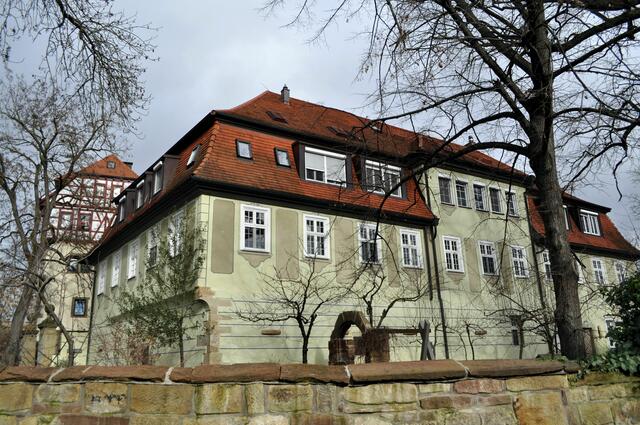 Ein Blick zurück zu den Schlössern und weiter gehts. | Foto: Daniela Somers