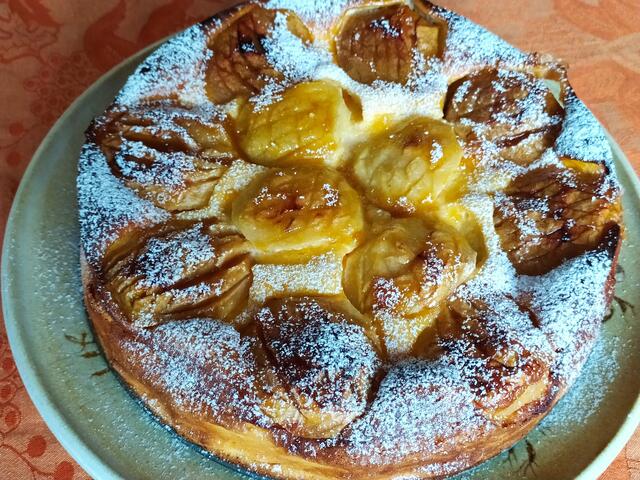 Vor dem Servieren dick mit Puderzucker bestäuben...... und schon fertig! 
Jetzt nur noch genießen❤.  | Foto: sigischlottke