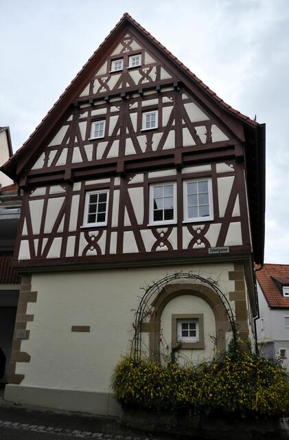 1559 wurde dieses Bauernhaus errichtet. Das Haus wurde 1979 abgerissen und danach sorgfältig wieder, mit Teilen des alten Material, aufgebaut. | Foto: Daniela Somers