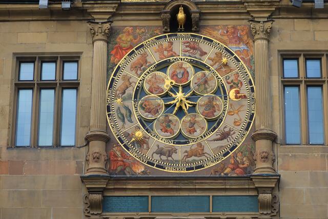 Astronomische Kunstuhr am Rathaus zu Heilbronn | Foto: Peter Rössler