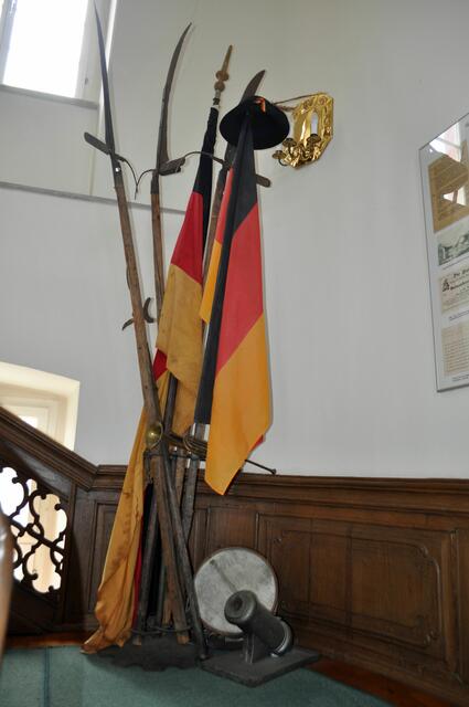 Ausstellung im Treppenhaus. | Foto: Daniela Somers