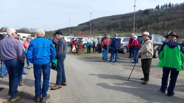 Am Treffpunkt | Foto: Elfriede Baier