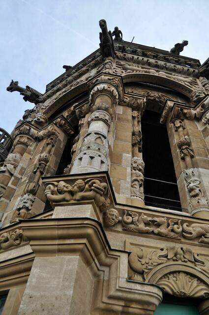 Gebaut wurde der Turm von 1507–1529. Kein Wunder dass diese Arbeiten 22 Jahre gedauert haben.  | Foto: Daniela Somers