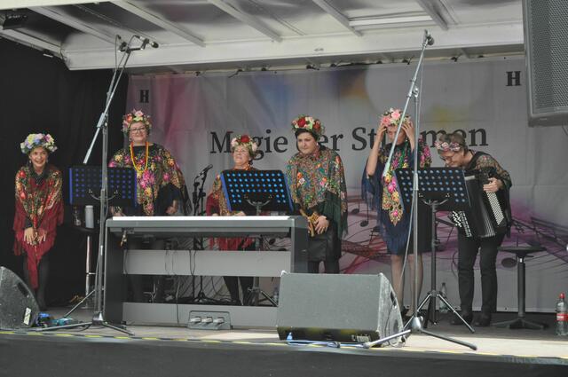 Bands und Chöre sind in der ganzen Stadt verteilt. | Foto: Daniela Somers