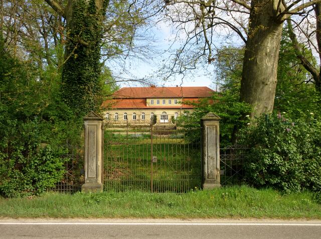 Das Hofgut in Cappel ist in privaten Händen... betreten nicht erwünscht. Einen Blick haben wir doch gewagt | Foto: WandernGabyErich