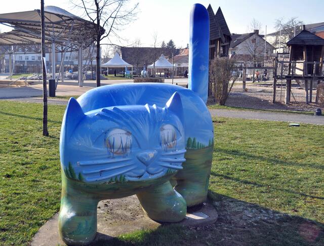 Der Bürgerpark in Abstatt. Hier liegt der Schwerpunkt auf Kinder. Es gibt eine große Spielplatzfläche. Aber es gibt dort auch immer wieder Veranstaltungen. Zudem gibt es auch einen sehr schön gepflegten Kräutergarten. Von dem ich leider die Bilder nicht finde. Der Park wurde 2008 eröffnet. | Foto: Daniela Somers