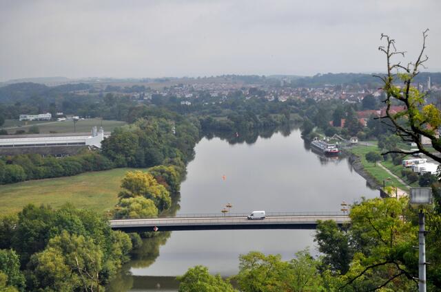 Ausblick vom roten Turm Bad Wimpfen auf den Neckar | Foto: Daniela Somers