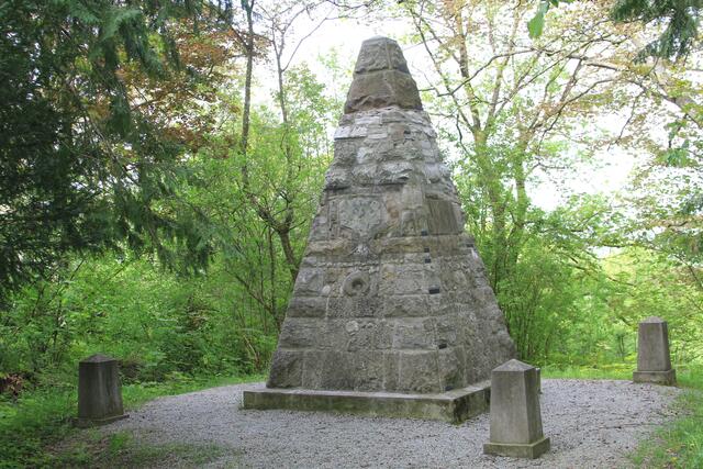 Steinarten von der Gegend | Foto: Ralf Röser
