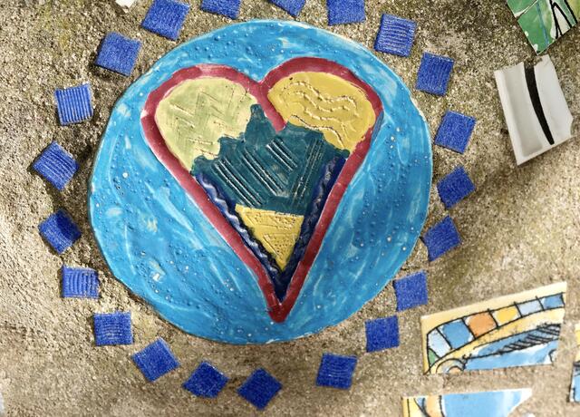 Mosaik-Bank im BOG | Foto: ED