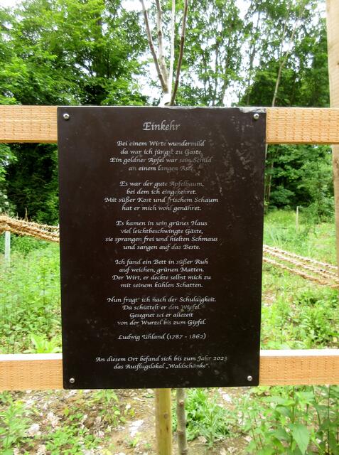 Erinnerung an die Waldschänke. Ein Apfelbaum wurde gepflanzt | Foto: WandernGabyErich@gmx.de