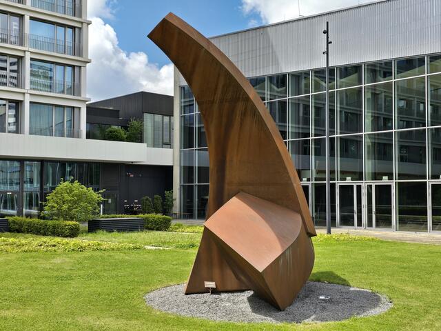 Kunstwerk in Rostoptik ...... | Foto: Heidrun Rosenberger