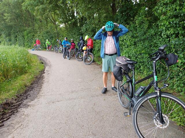 Rüsten gegen den Spühregen | Foto: E. Rosendorf